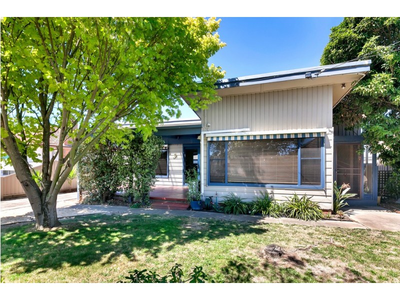 32 Prefect Street, Wendouree VIC 3355