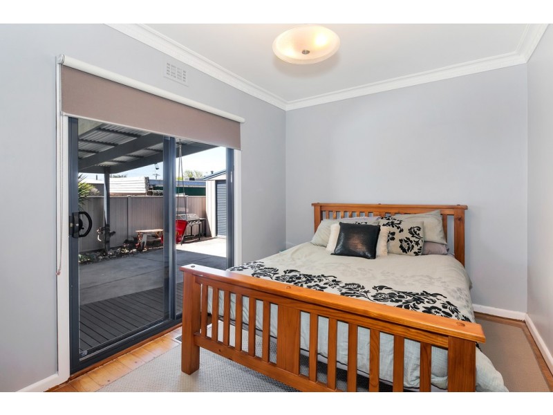 32 Prefect Street, Wendouree VIC 3355