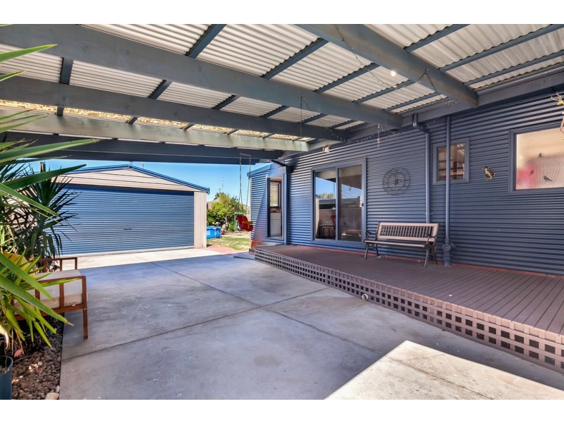 32 Prefect Street, Wendouree VIC 3355