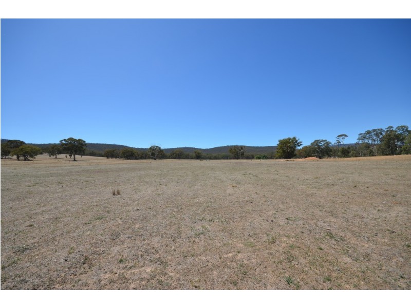 CA 64 Forestry Road, Landsborough VIC 3384