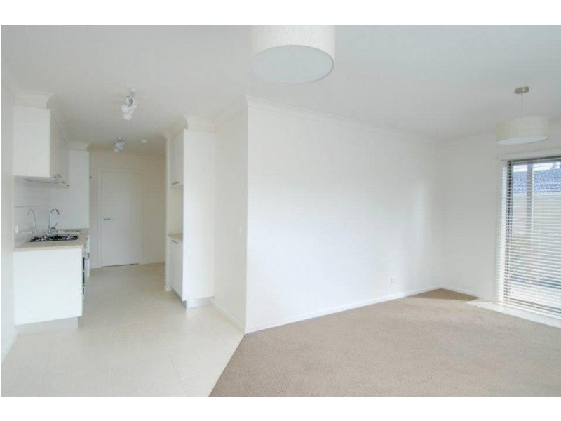 24 Balanada Close, Alfredton VIC 3350