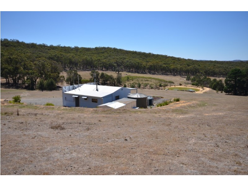 192 Musical Gully Road, Waterloo VIC 3373