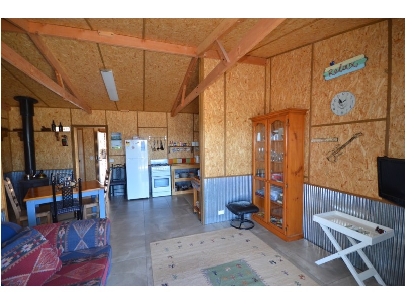 192 Musical Gully Road, Waterloo VIC 3373