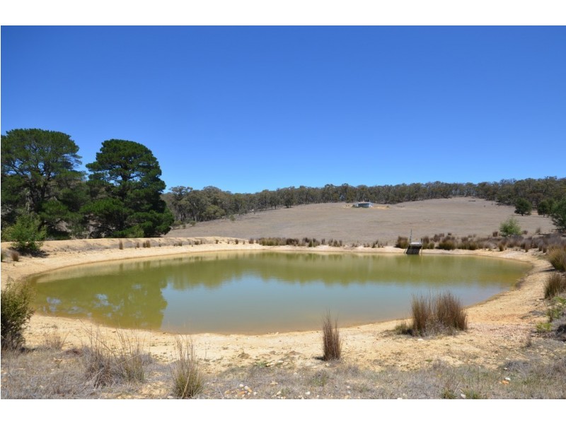 192 Musical Gully Road, Waterloo VIC 3373