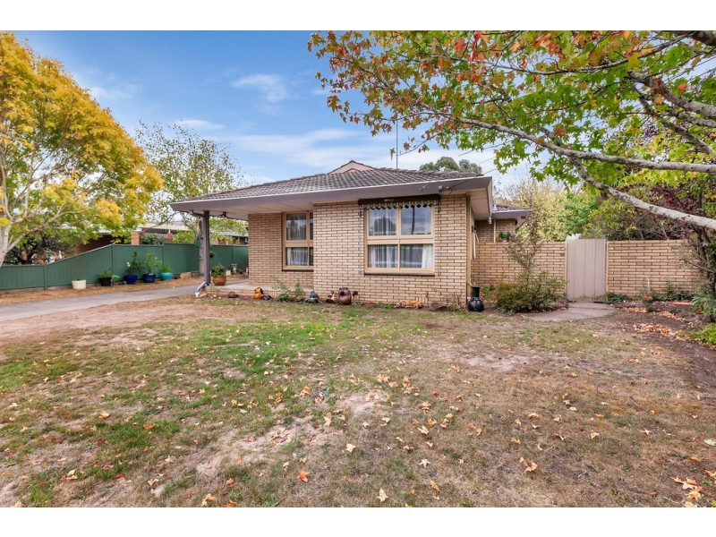 23 Christine Avenue, Alfredton VIC 3350