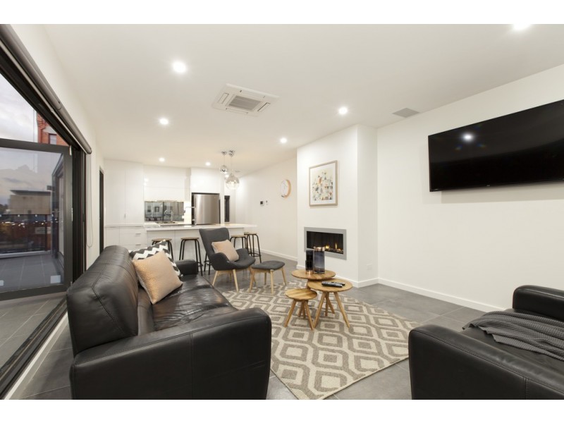 4/11 Lewis Street, Ballarat Central VIC 3350