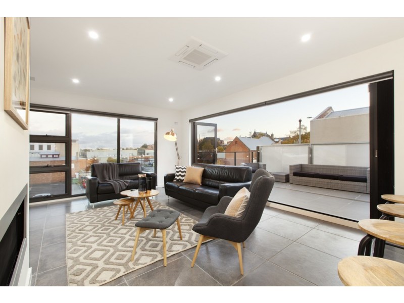 4/11 Lewis Street, Ballarat Central VIC 3350