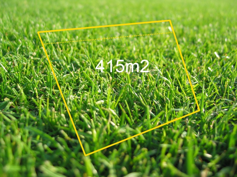 23 Regency Drive, Mount Clear VIC 3350