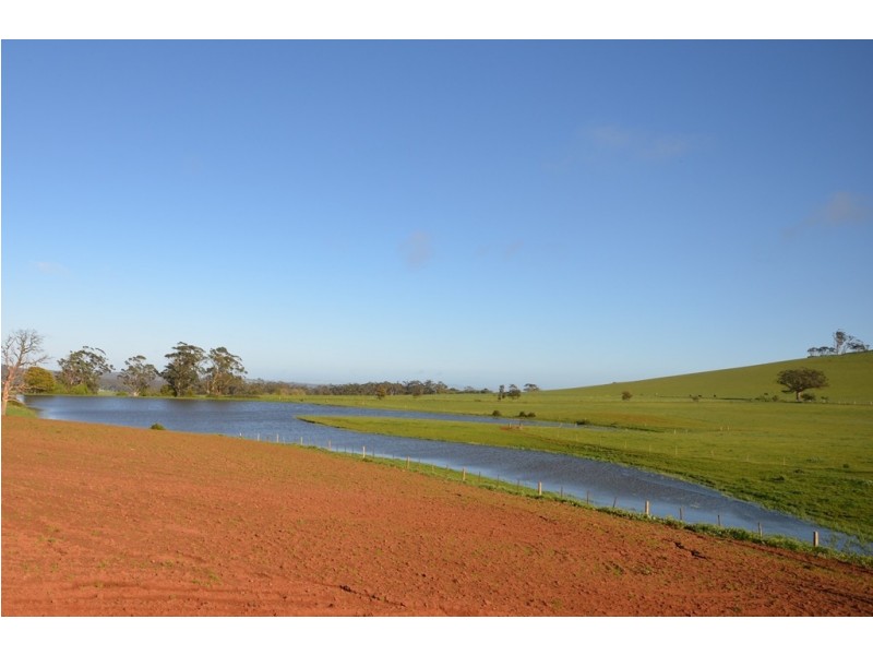 Clarkes Hill VIC 3352