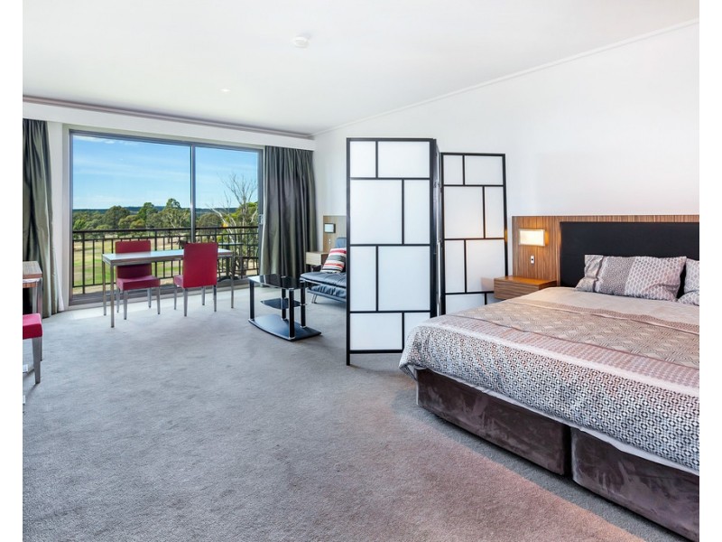 241 and 243/1500 Midland Highway, Creswick VIC 3363