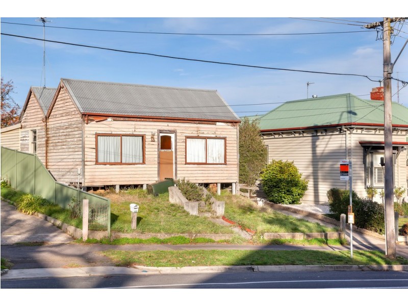 406 Peel Street North, Black Hill VIC 3350