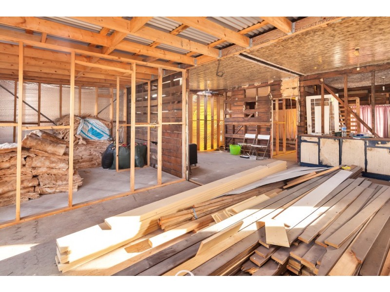 406 Peel Street North, Black Hill VIC 3350