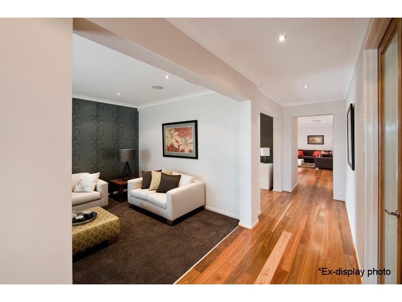 11 Chase Boulevard, Alfredton VIC 3350