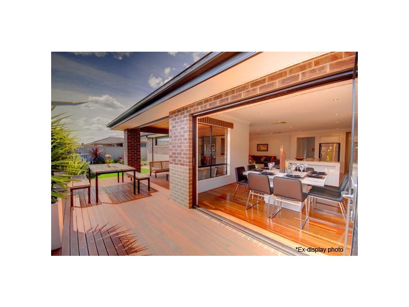 11 Chase Boulevard, Alfredton VIC 3350