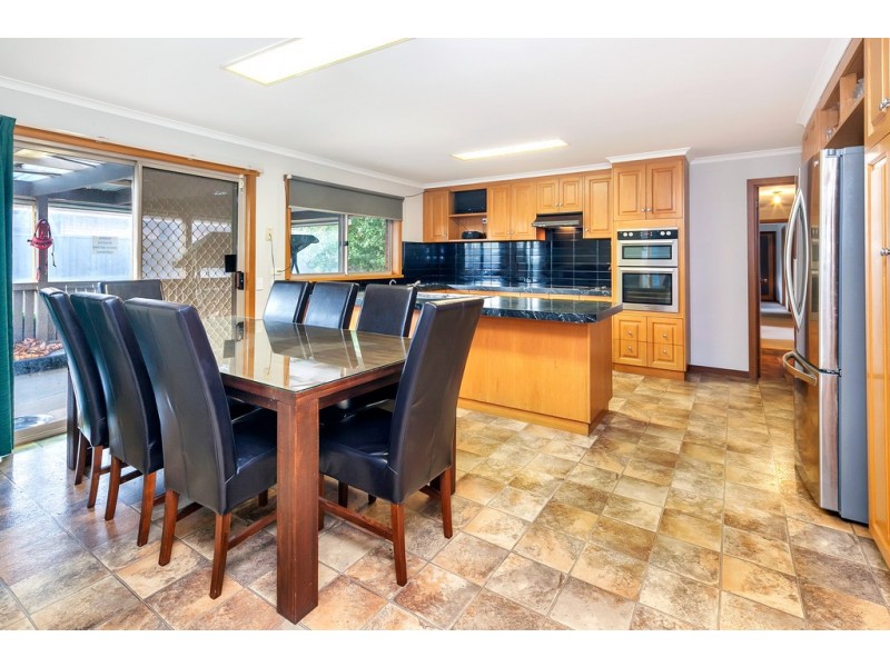 35 Towong Street, Alfredton VIC 3350