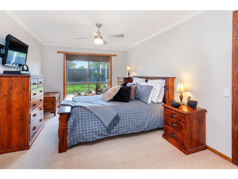 35 Towong Street, Alfredton VIC 3350