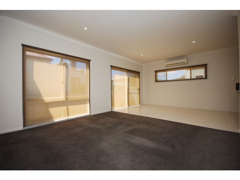 709a Howard Street, Soldiers Hill VIC 3350