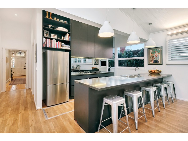 8 Otway Street North, Ballarat East VIC 3350