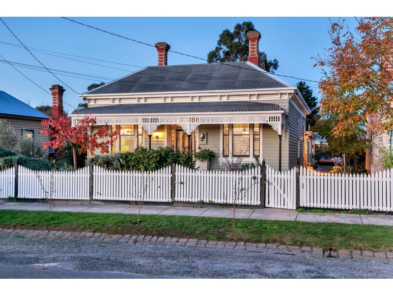 8 Otway Street North, Ballarat East VIC 3350