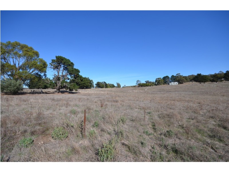 CA 7B Happy Valley Road, Happy Valley VIC 3360