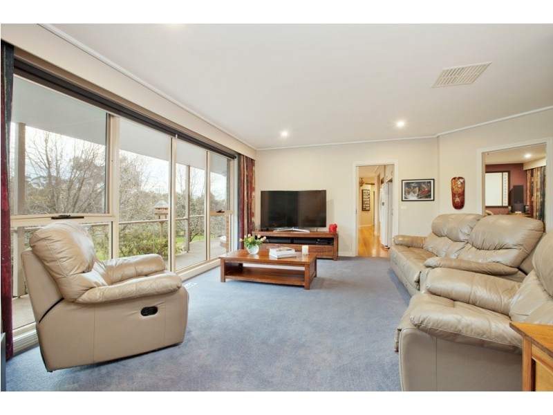 12 Jacksons Road, Ballarat VIC 3350