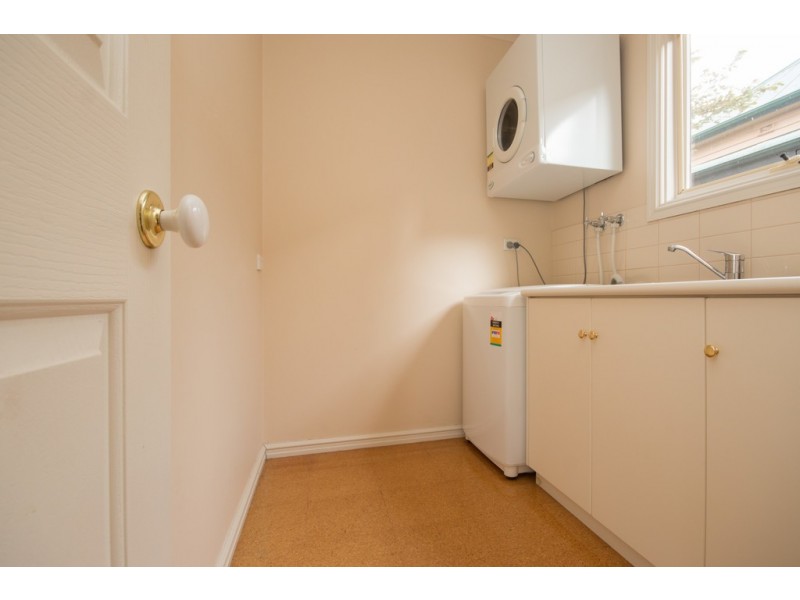 208 Armstrong Street, Soldiers Hill VIC 3350