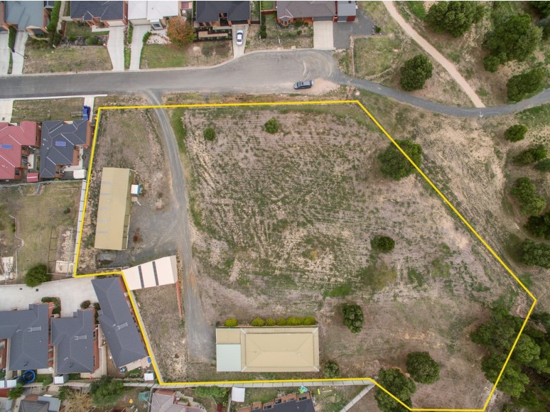 4 Bawden St, Brown Hill VIC 3350