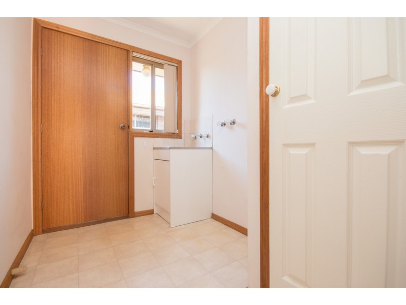 4 Lauderdale Avenue, Alfredton VIC 3350