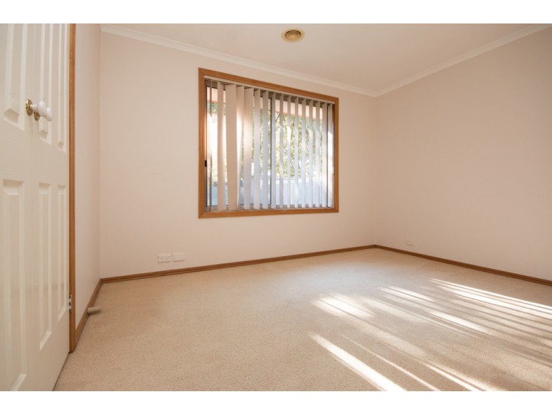 4 Lauderdale Avenue, Alfredton VIC 3350