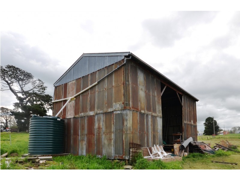 11-13 Lyons Street South, Skipton VIC 3361