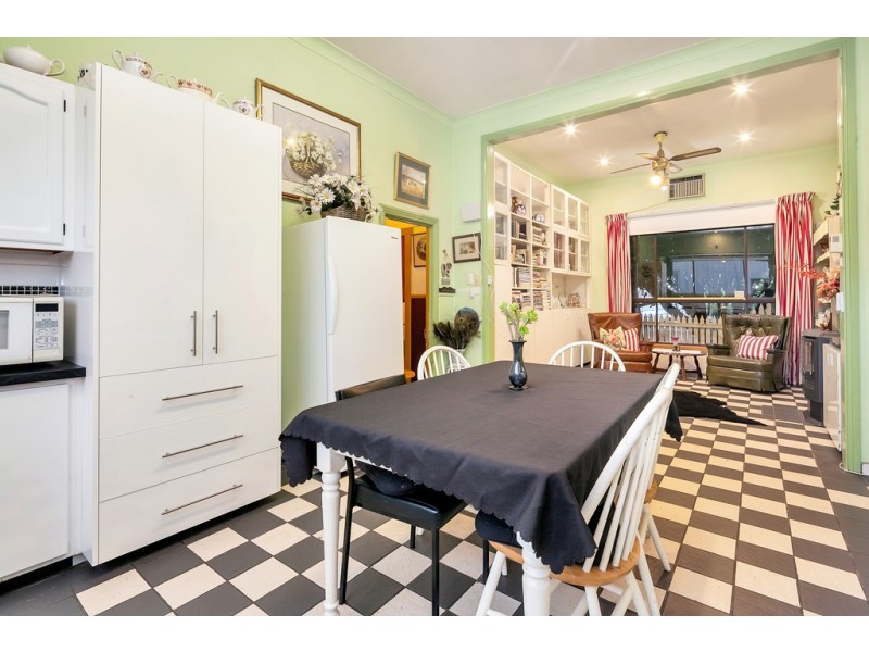 16 Hopetoun Street, Ballarat East VIC 3350