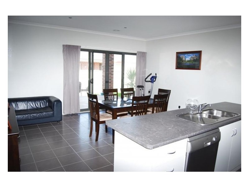 24 Golfview Drive, Invermay Park VIC 3350