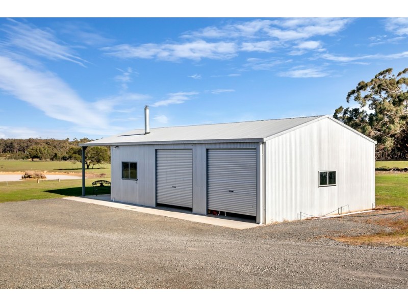 110 Finns Road, Scotsburn VIC 3352