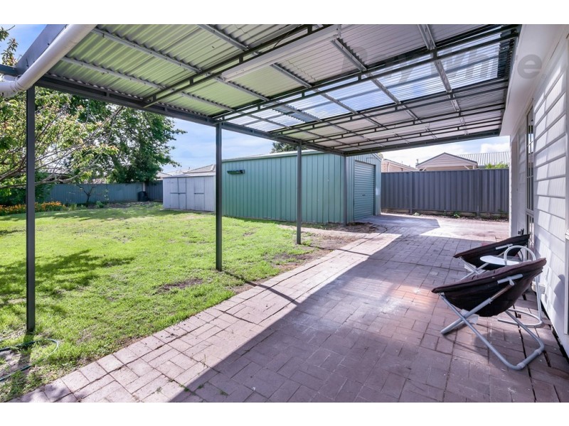 32 Albion Street, Sebastopol VIC 3356