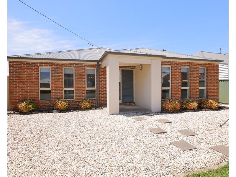 2 Stawell Street North, Ballarat East VIC 3350
