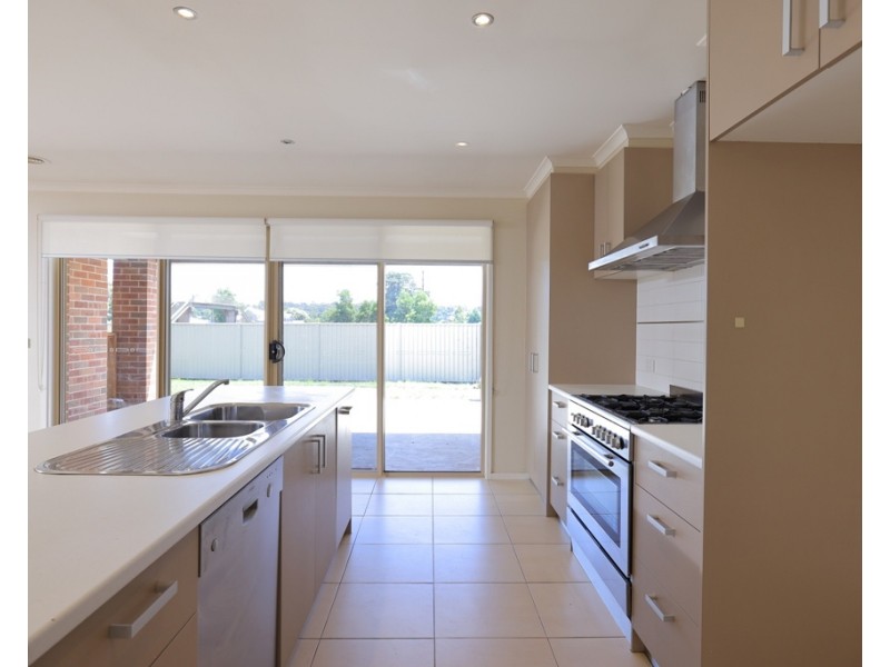 2 Stawell Street North, Ballarat East VIC 3350