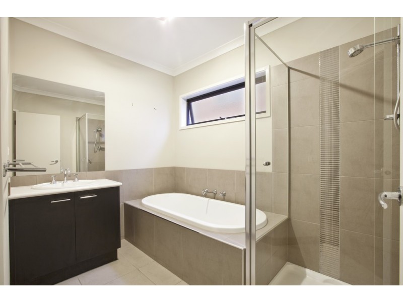 13 Pepper Lane, Buninyong VIC 3357