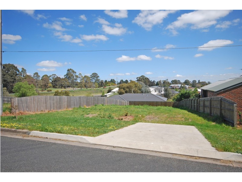 11C Ryan Street, Brown Hill VIC 3350