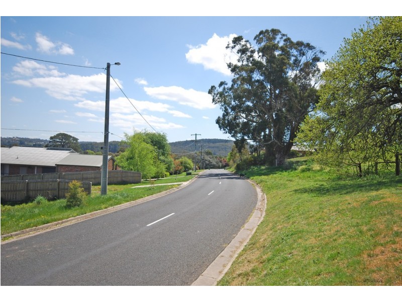 11C Ryan Street, Brown Hill VIC 3350