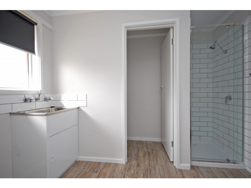 3/410 Gillies Street, Wendouree VIC 3355