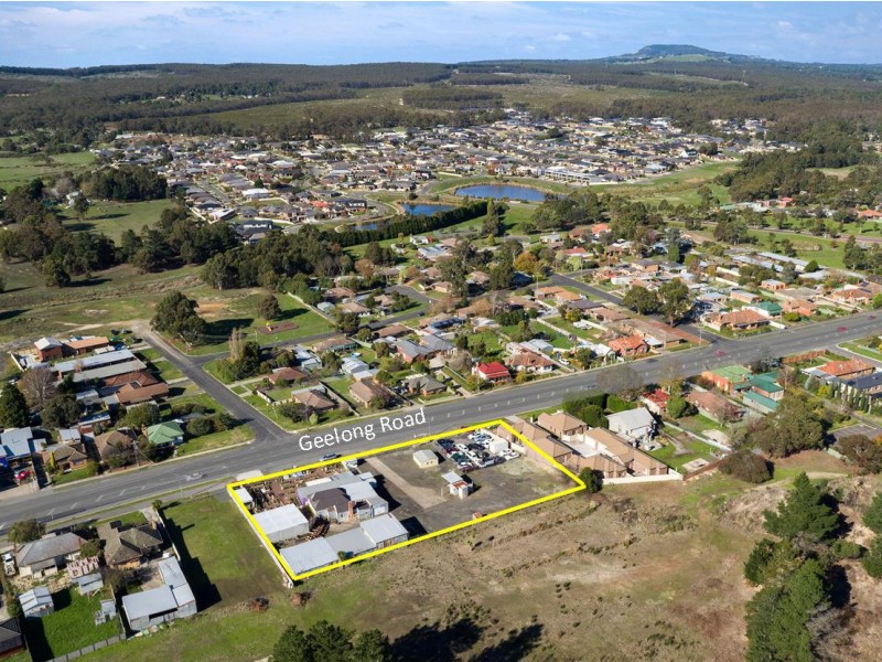 728 – 736 Geelong Rd, Canadian VIC 3350