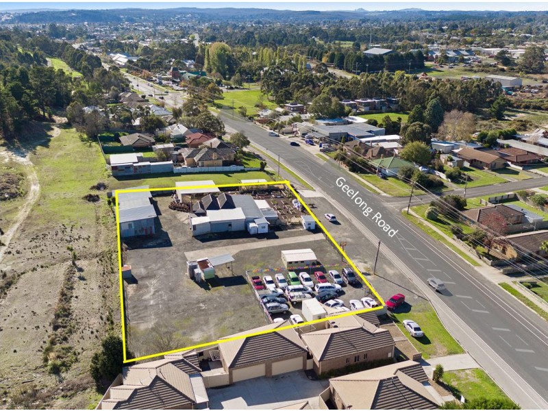 728 – 736 Geelong Rd, Canadian VIC 3350