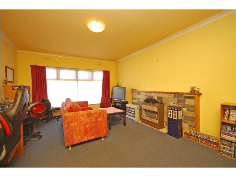 106 Lylia Avenue, Mount Clear VIC 3350