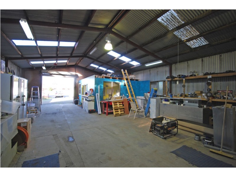 52 Cromwell Street, Sebastopol VIC 3356