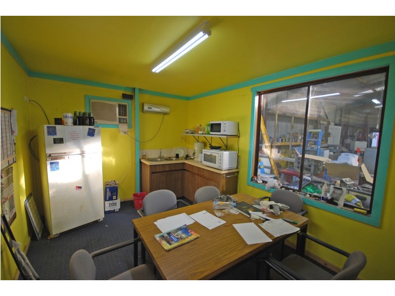 52 Cromwell Street, Sebastopol VIC 3356