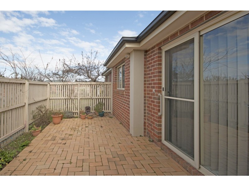 30 Ayrvale Avenue, Lake Gardens VIC 3355