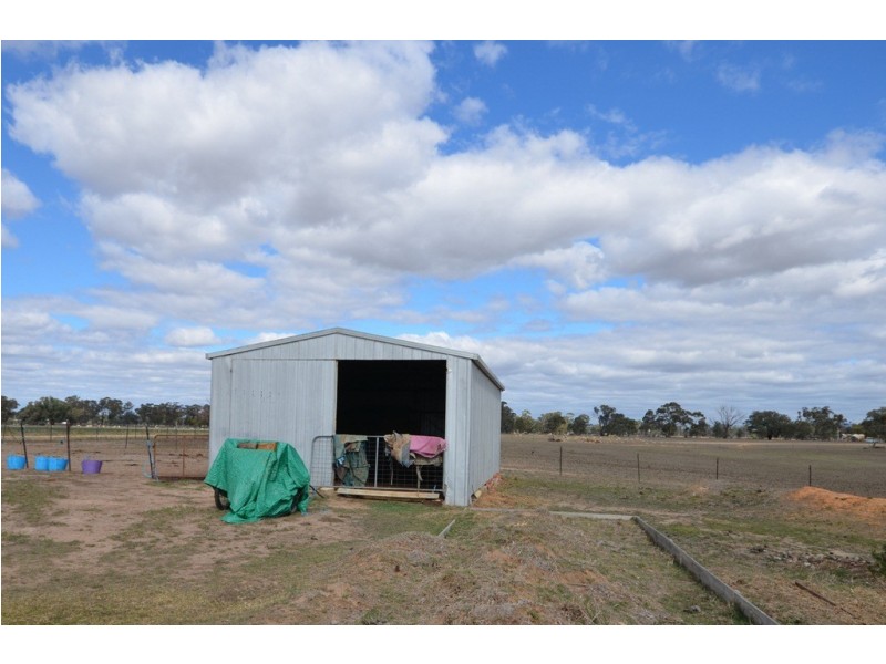 91 Dawsons Rd, Avoca VIC 3467