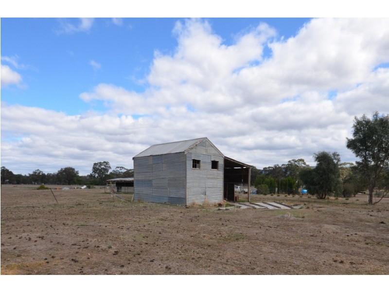 91 Dawsons Rd, Avoca VIC 3467