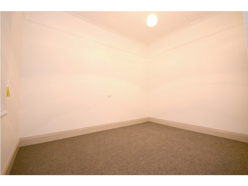 10 James Street, Golden Point VIC 3350