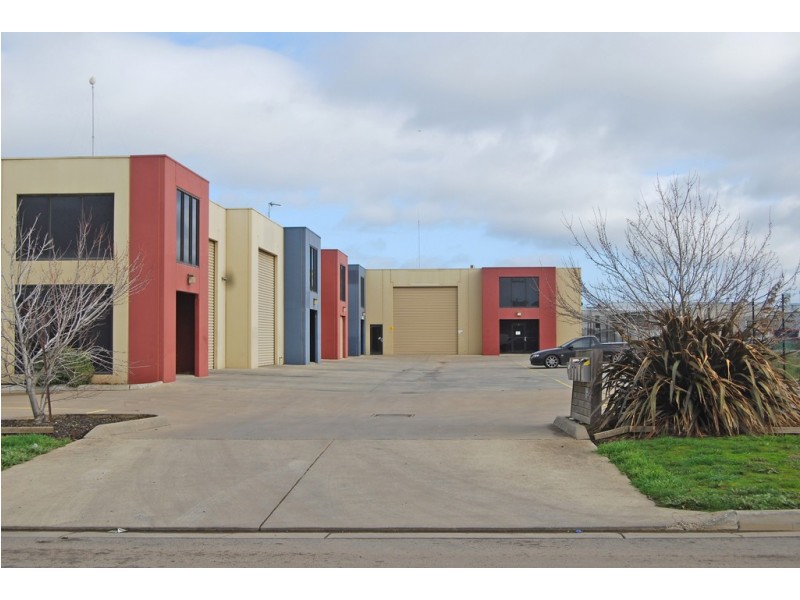 5/6 Builders Close, Wendouree VIC 3355